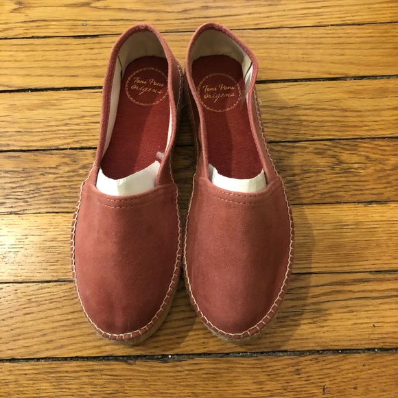 New Espadrilles - Picture 3 of 8